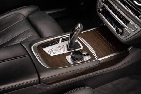 2018 BMW 7 Series 740e xDrive iPerformance