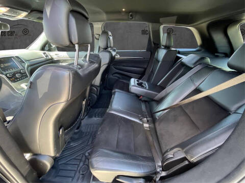 2017 Jeep Grand Cherokee Laredo