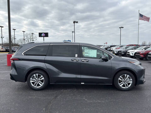 2025 Toyota Sienna Limited 7-Passenger