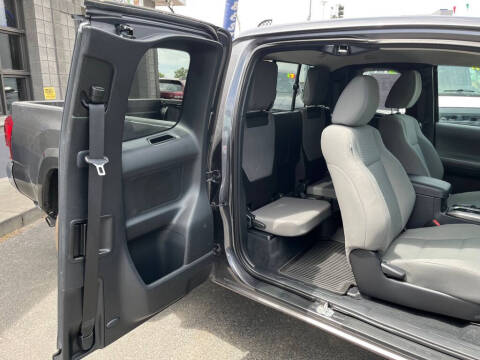 2017 Toyota Tacoma