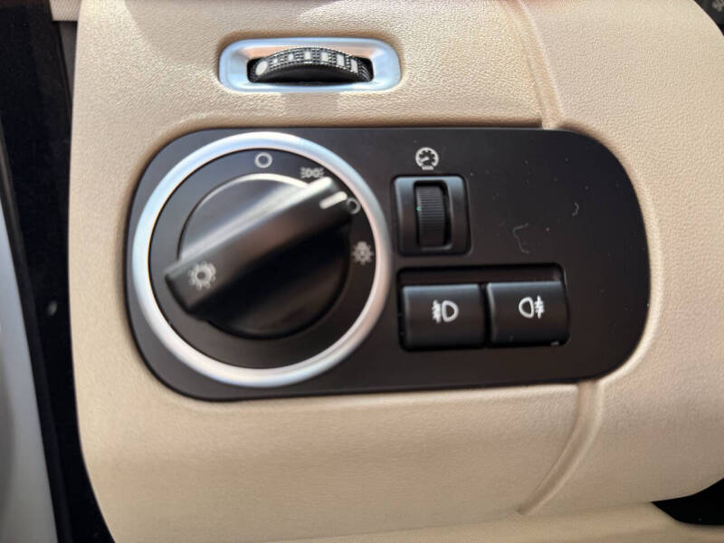 2015 Land Rover LR4 HSE LUX