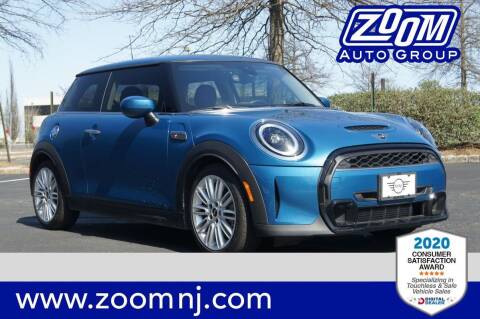 2022 MINI Hardtop 2 Door for sale at Zoom Auto Group in Parsippany NJ