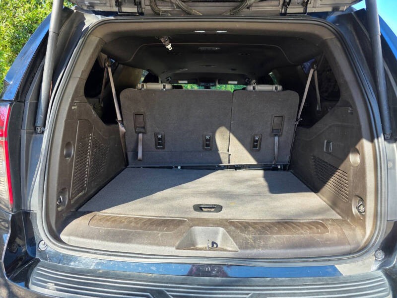 2021 Chevrolet Suburban LT