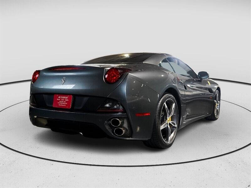 2013 Ferrari California 9