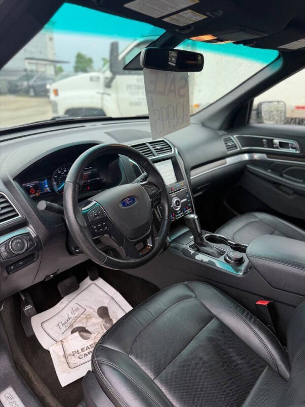 2017 Ford Explorer Limited