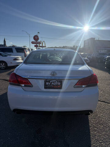 2011 Toyota Avalon Limited