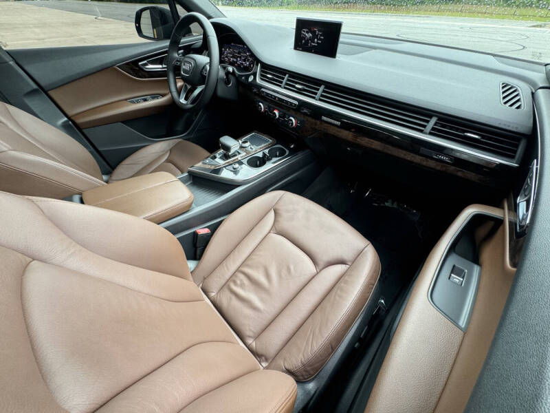 2017 Audi Q7 3.0T quattro Premium Plus