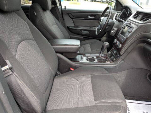 2017 Chevrolet Traverse LT