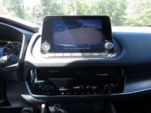 2022 Nissan Rogue SV