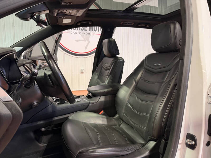 2022 Cadillac XT6 Premium Luxury