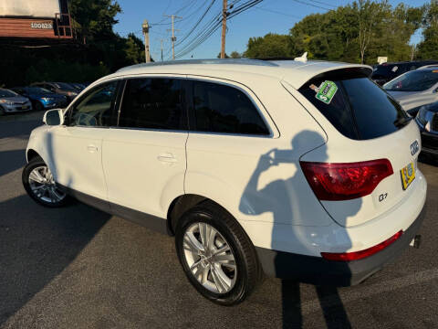 2011 Audi Q7 3.0T quattro Premium Plus