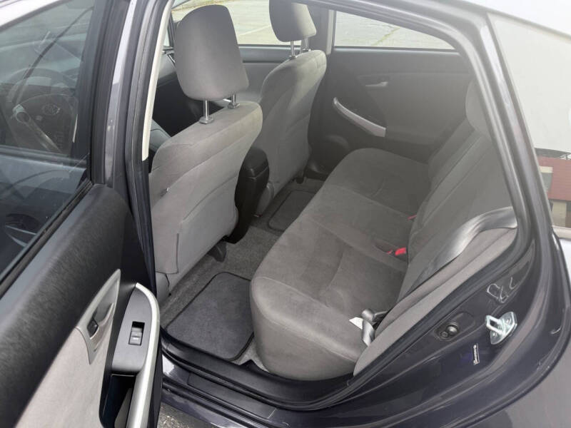 2012 Toyota Prius Two