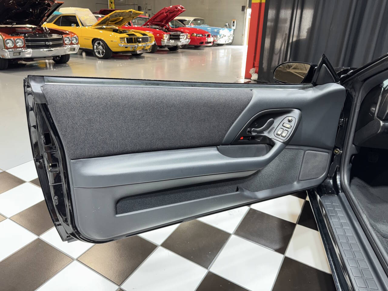 1993 Chevrolet Camaro 25