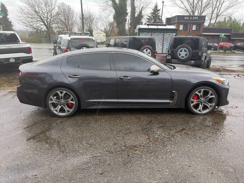 2019 Kia Stinger GT1