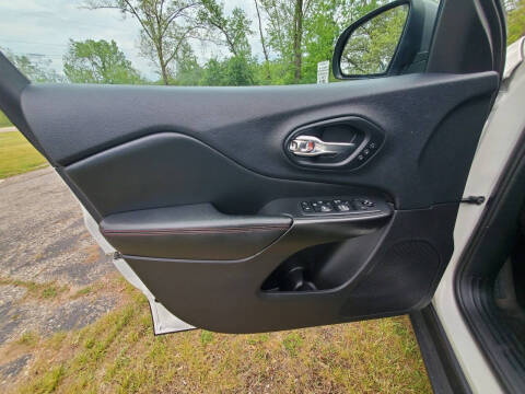 2019 Jeep Cherokee Trailhawk Elite