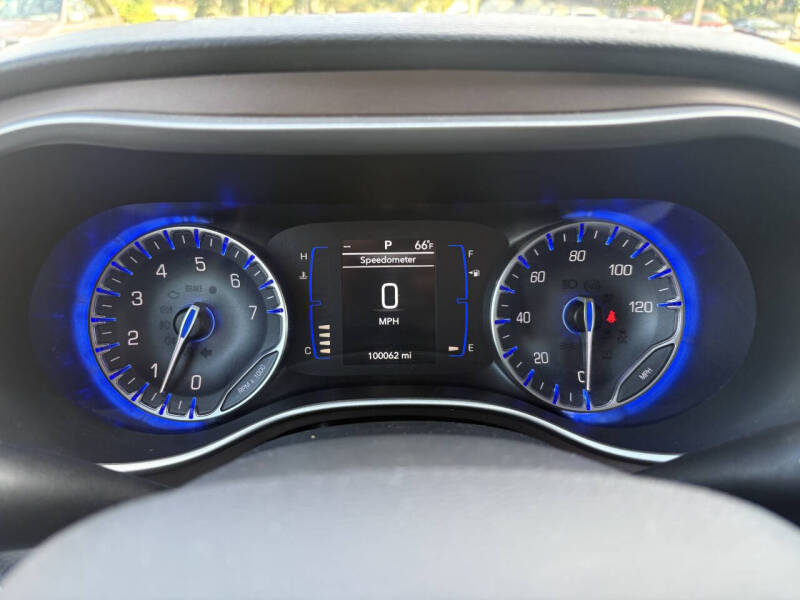 2018 Chrysler Pacifica Touring L