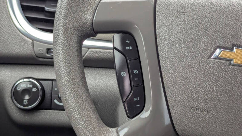 2017 Chevrolet Traverse LS