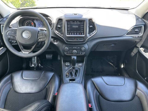 2022 Jeep Cherokee Trailhawk