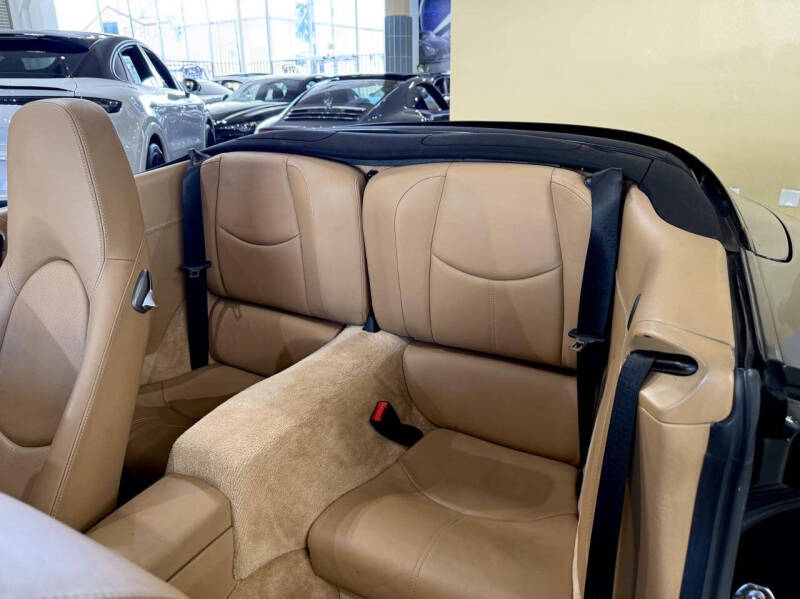 2005 Porsche 911