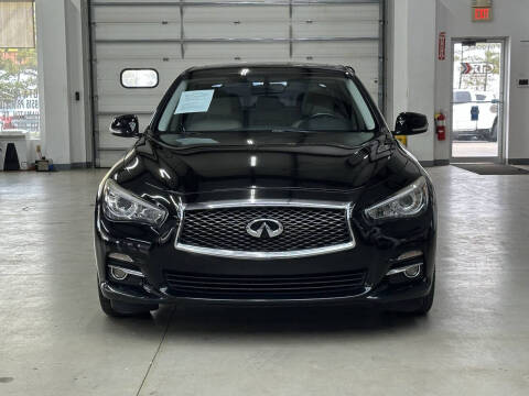 2015 Infiniti Q50