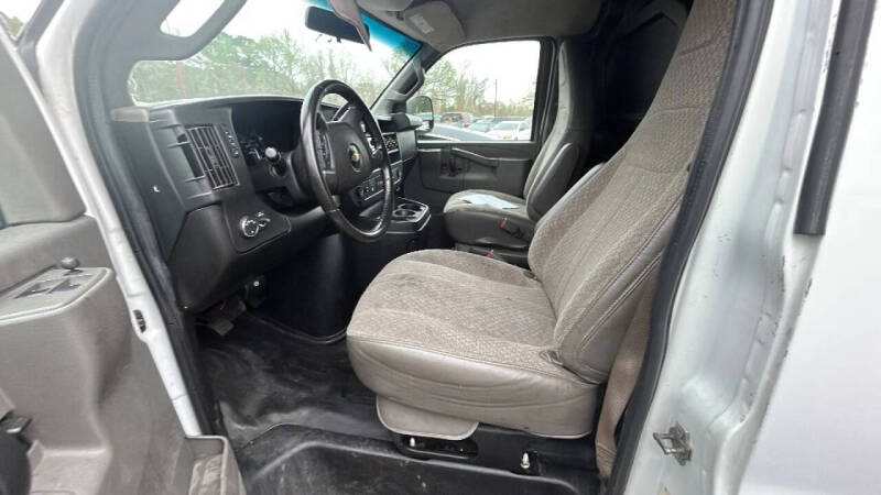 2021 Chevrolet Express 2500