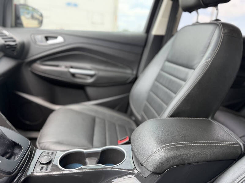 2016 Ford Escape Titanium