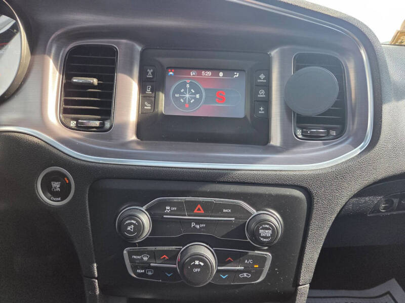 2016 Dodge Charger SE