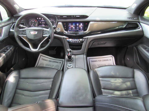 2022 Cadillac XT6 Premium Luxury