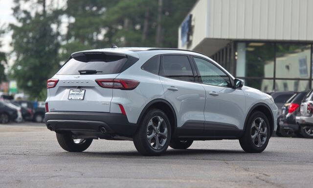 2025 Ford Escape ST-Line Select