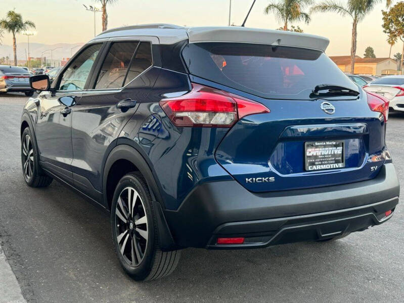 2019 Nissan Kicks SV
