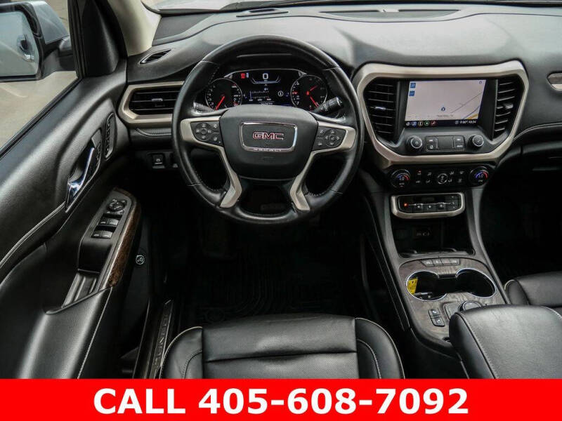2020 GMC Acadia Denali