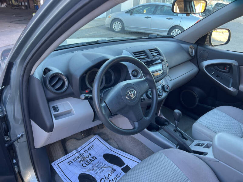 2008 Toyota RAV4 Base photo 20