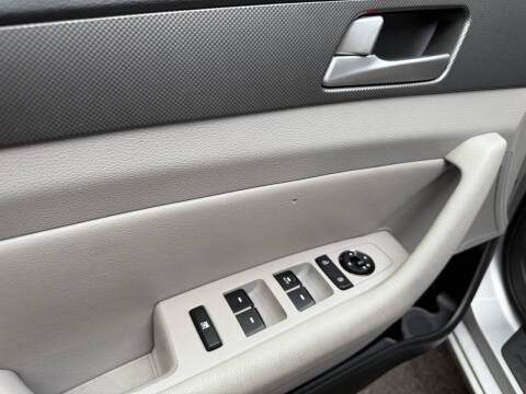 2015 Hyundai Sonata SE