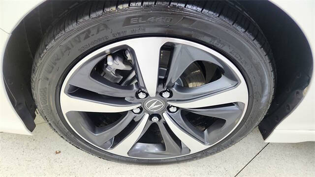 2025 Acura TLX w/Tech