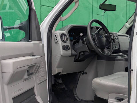 2024 Ford E-Series