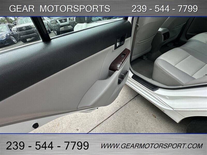2012 Toyota Camry XLE V6