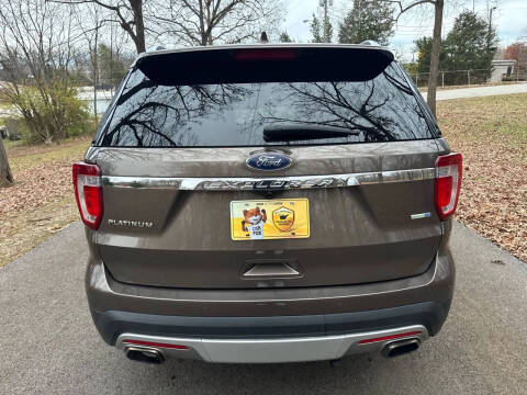 2016 Ford Explorer Platinum