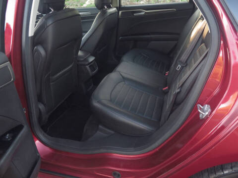 2013 Ford Fusion SE