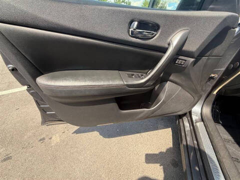 2010 Nissan Maxima