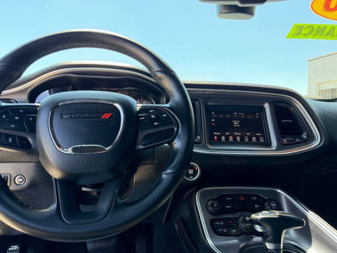 2020 Dodge Challenger SXT