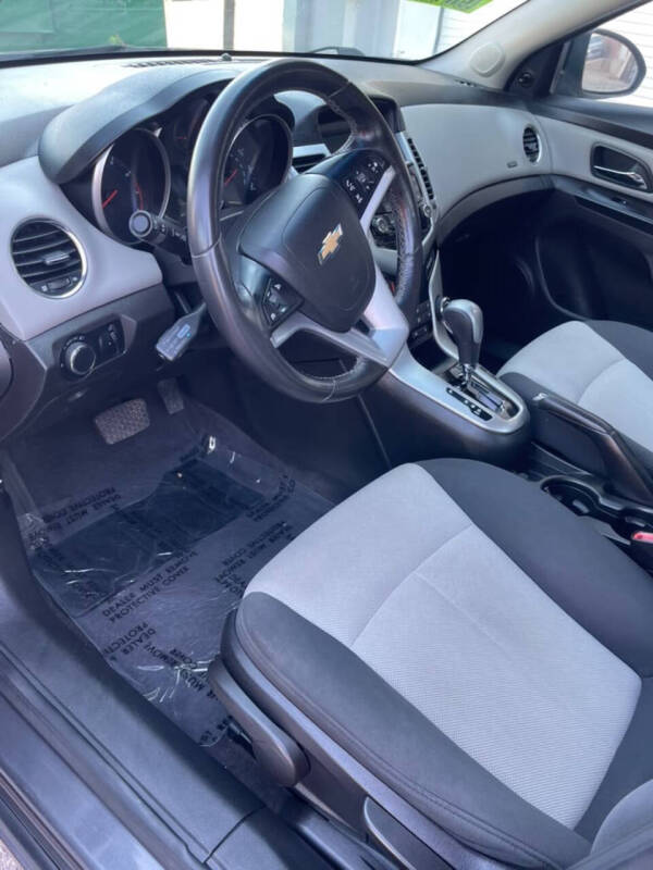 2011 Chevrolet Cruze LS