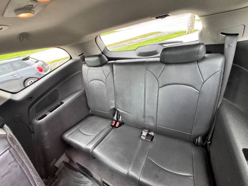 2012 Chevrolet Traverse LT