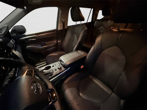 2022 Toyota Highlander Limited