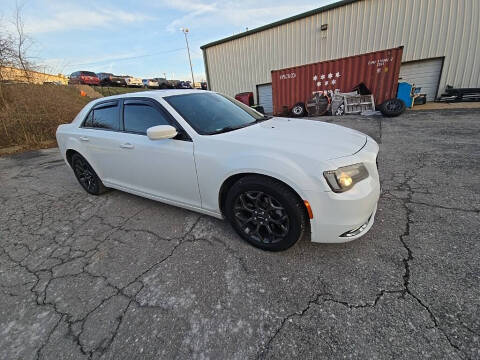 2018 Chrysler 300 S
