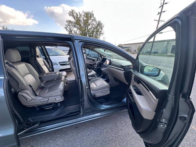 2019 Honda Odyssey Elite