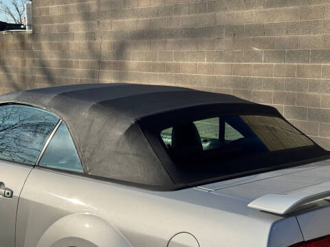 2005 Ford Mustang V6 Deluxe