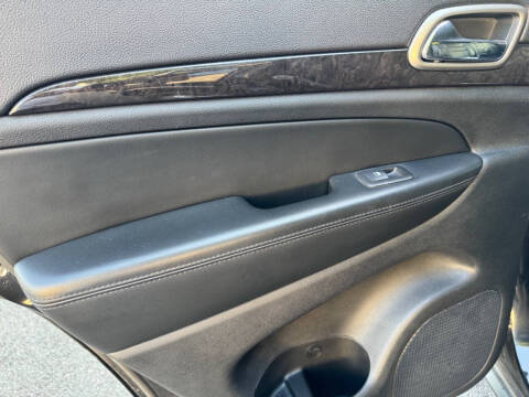 2013 Jeep Grand Cherokee Laredo