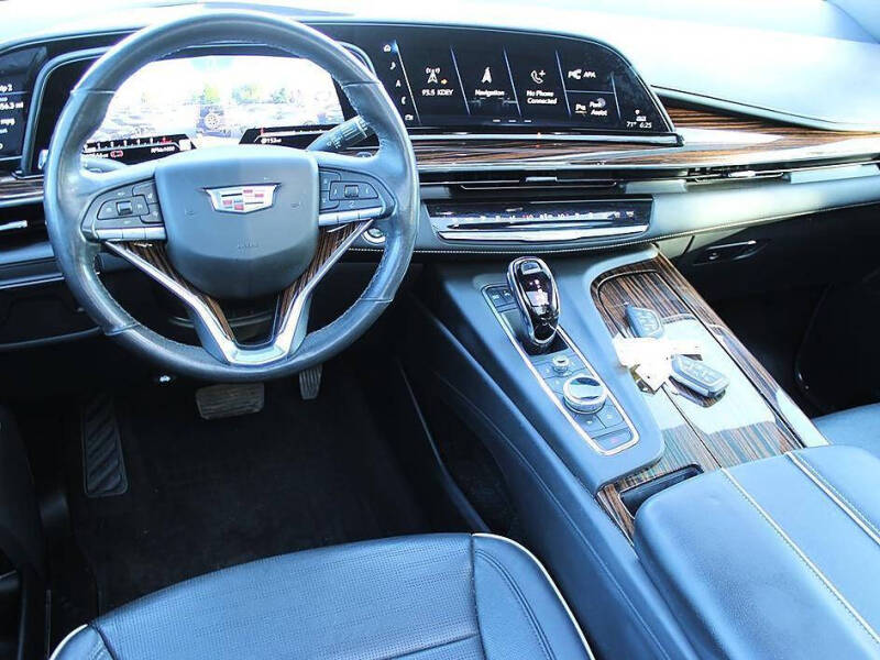 2021 Cadillac Escalade ESV Premium Luxury