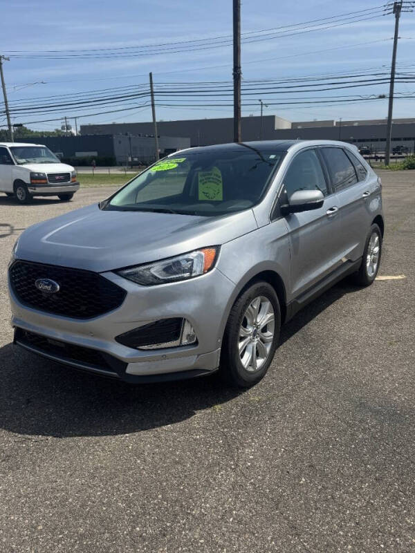 2020 Ford Edge Titanium