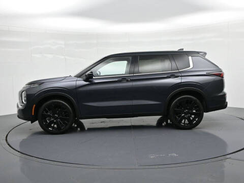 2026 Mitsubishi Outlander LE
